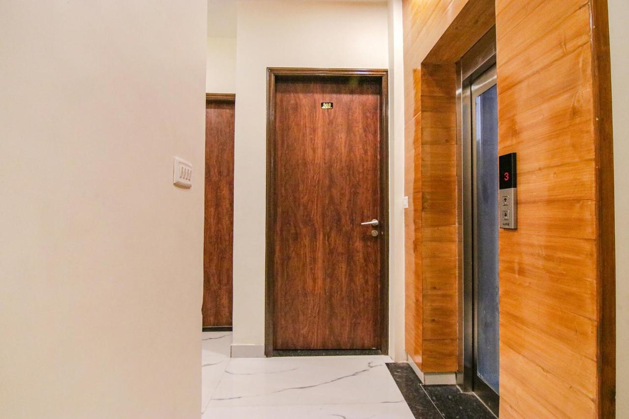 Fabhotel Aryan Grand Amritsar Esterno foto