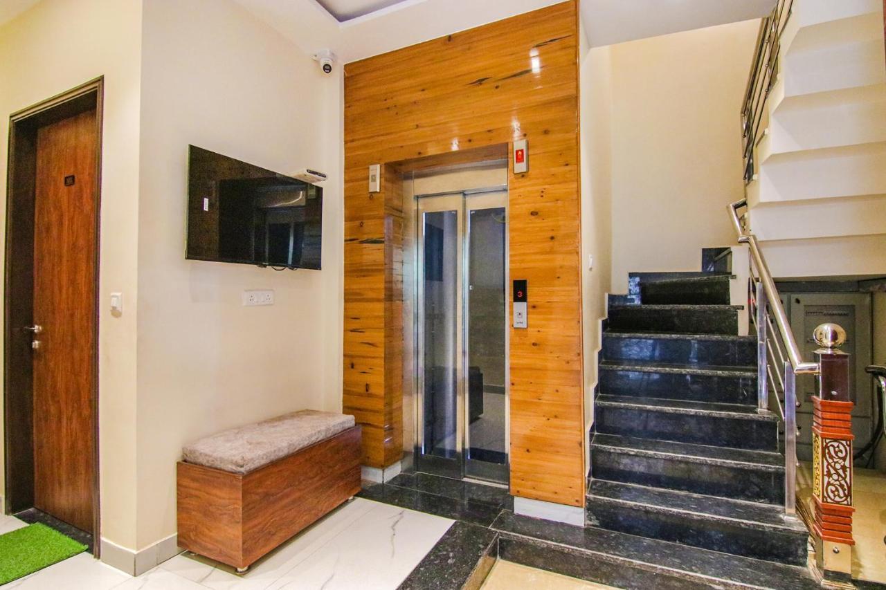 Fabhotel Aryan Grand Amritsar Esterno foto