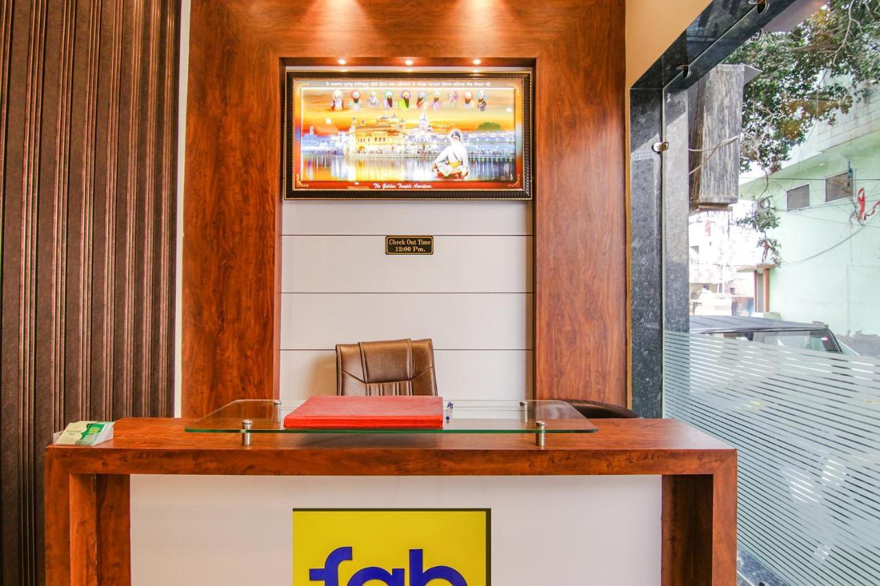 Fabhotel Aryan Grand Amritsar Esterno foto