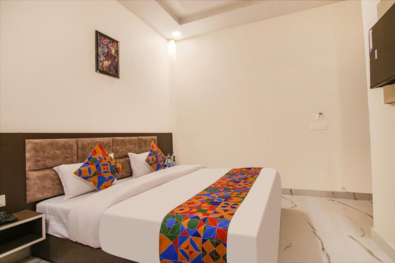 Fabhotel Aryan Grand Amritsar Esterno foto